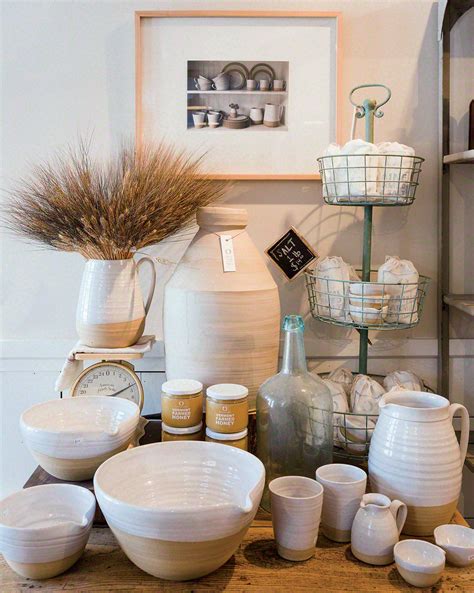 Farmhouse pottery - Behind the Simply Stunning Designs of Farmhouse Pottery. True authenticity can be hard to come by these days, which is what makes each piece from Farmhouse Pottery so special. Founded in 2008 by husband-and-wife team James and Zoe Zilian, the Woodstock, VT -based company offers kitchenware and accent pieces perfectly suited to modern …